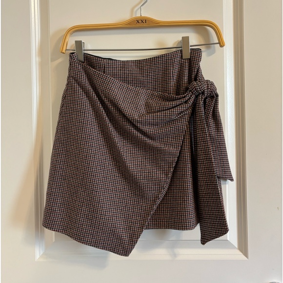 Aritzia Wilfred Plaid wool tie side skirt 0 - Picture 1 of 3